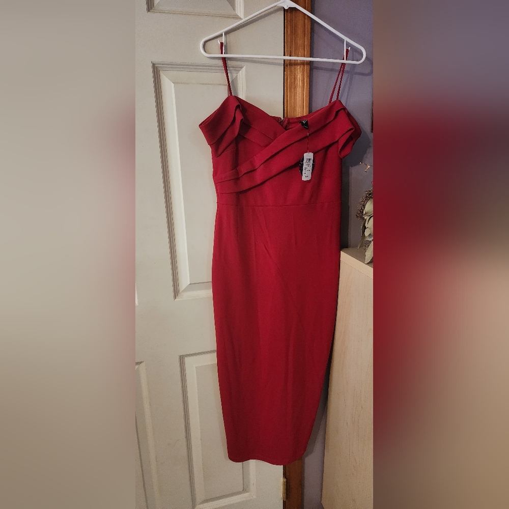 Brand New - Windsor Red Dress 💃